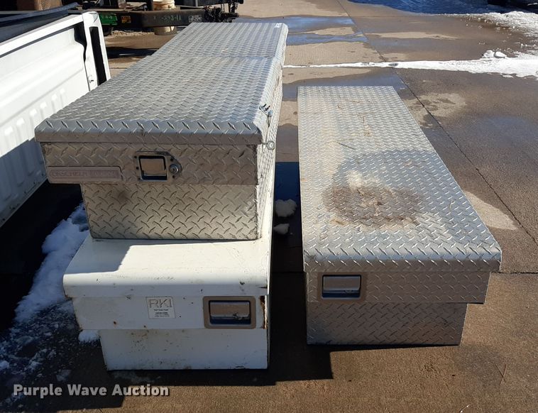 image for item LX9859 (3) toolboxes