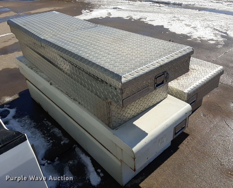 image for item LX9859 (3) toolboxes