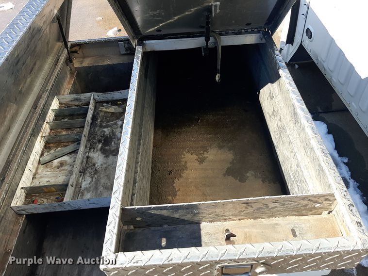 image for item LX9859 (3) toolboxes