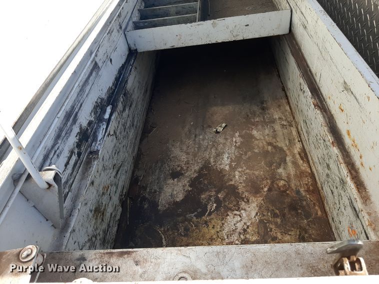 image for item LX9859 (3) toolboxes