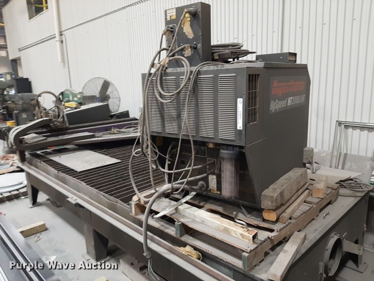 image for item LX9878 Hypertherm Hyspeed HT2000LHF   plasma cutting table