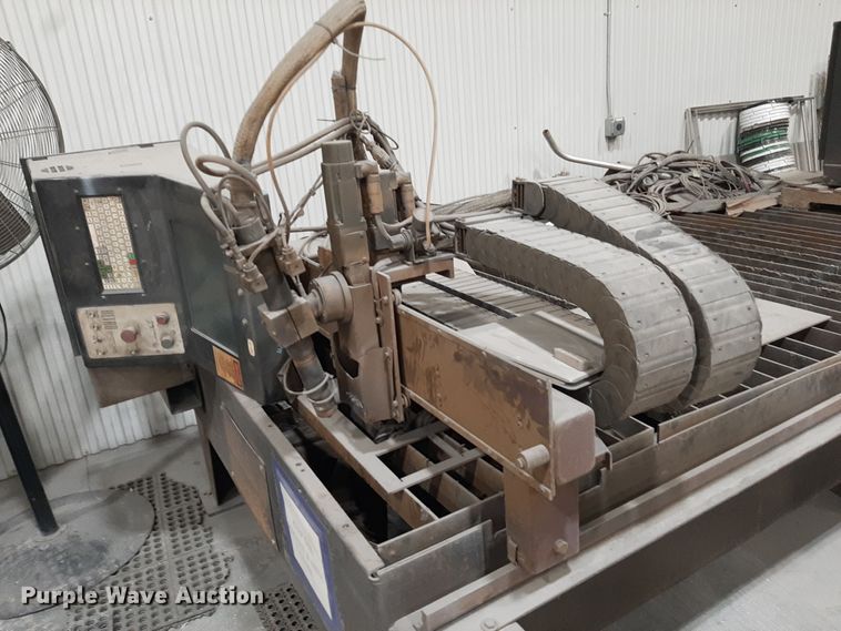 image for item LX9878 Hypertherm Hyspeed HT2000LHF   plasma cutting table