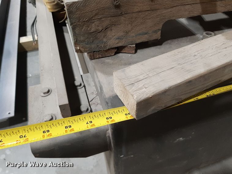 image for item LX9878 Hypertherm Hyspeed HT2000LHF   plasma cutting table