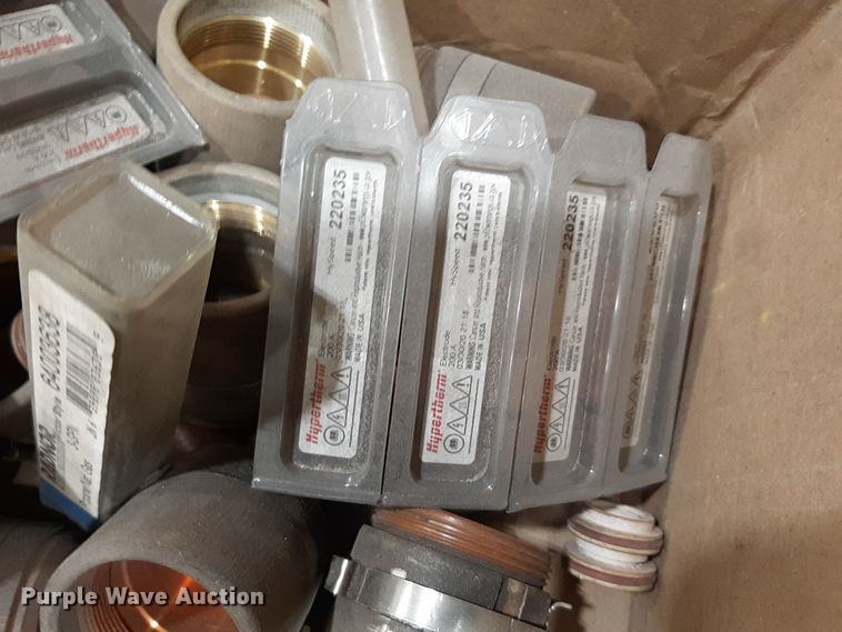 image for item LX9878 Hypertherm Hyspeed HT2000LHF   plasma cutting table