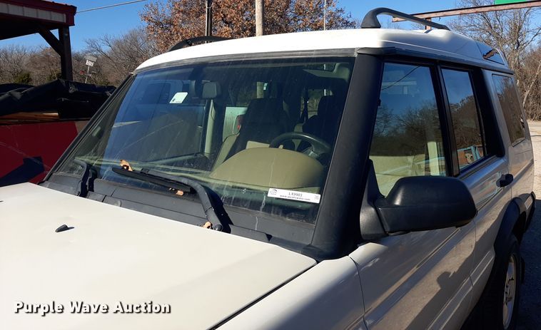 image for item LX9903 2002 Land Rover Discovery Series II SUV
