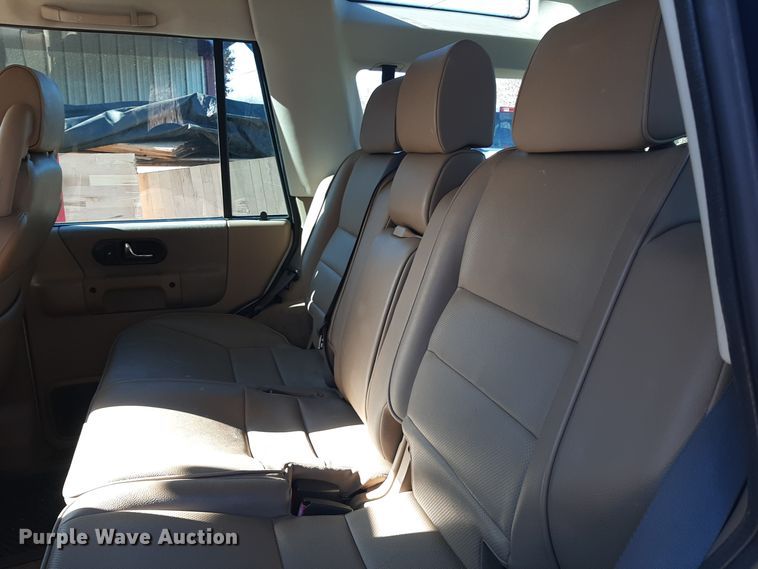 image for item LX9903 2002 Land Rover Discovery Series II SUV