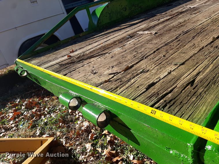 image for item LX9907 Utility trailer