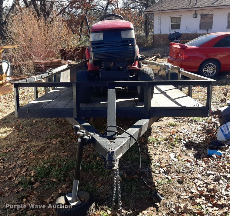 image for item LX9909 Utility trailer