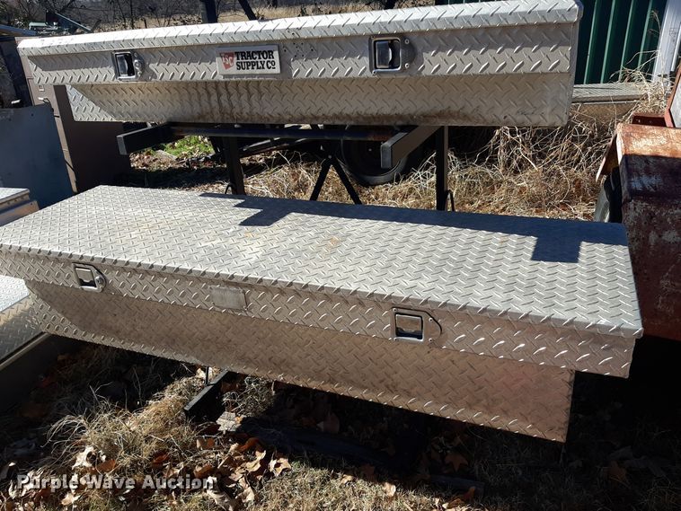 image for item LX9910 Tool boxes