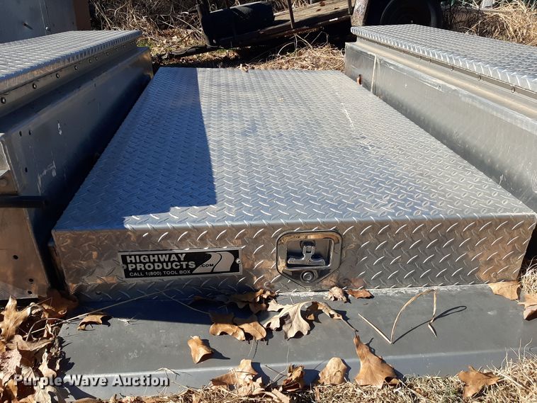 image for item LX9910 Tool boxes