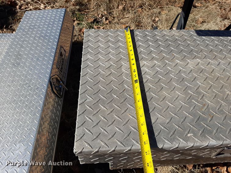 image for item LX9910 Tool boxes