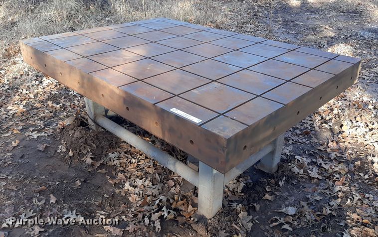 image for item LX9912 Metal working table