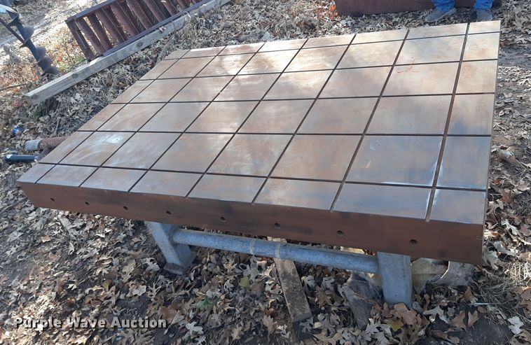image for item LX9912 Metal working table