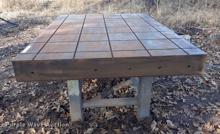 image for item LX9912 Metal working table