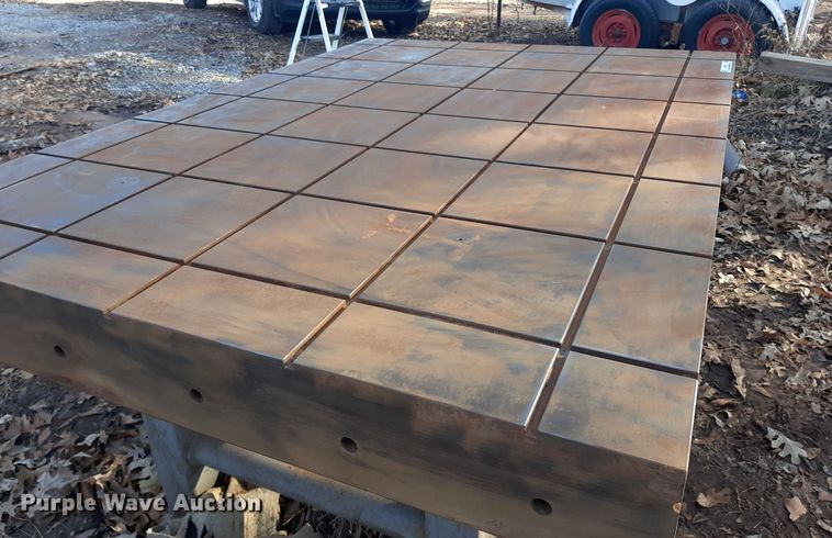 image for item LX9912 Metal working table