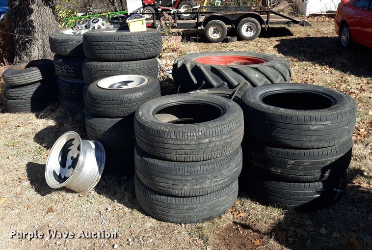image for item LX9915 Wheels and tires