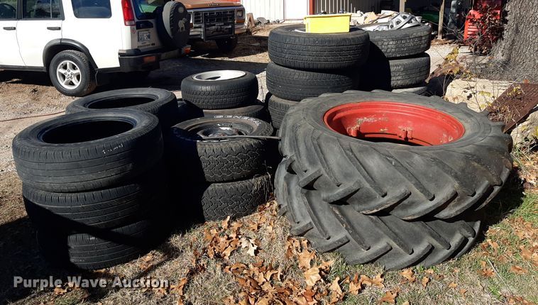 image for item LX9915 Wheels and tires