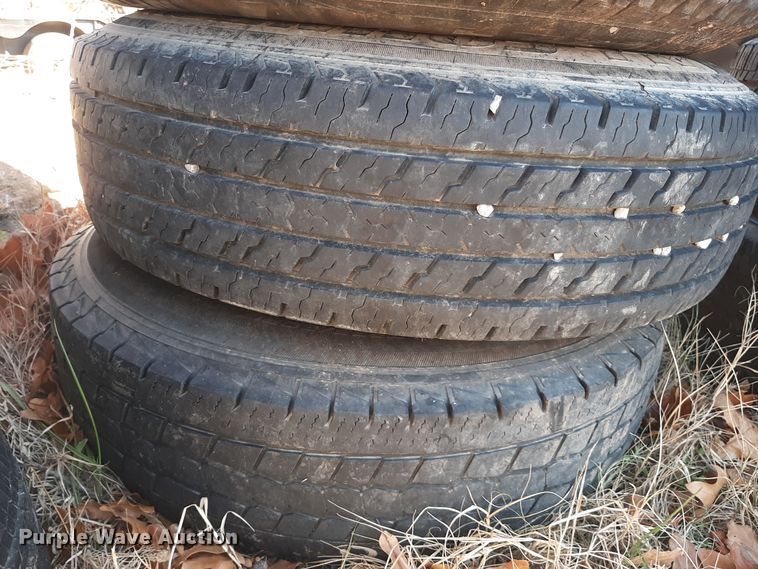 image for item LX9915 Wheels and tires