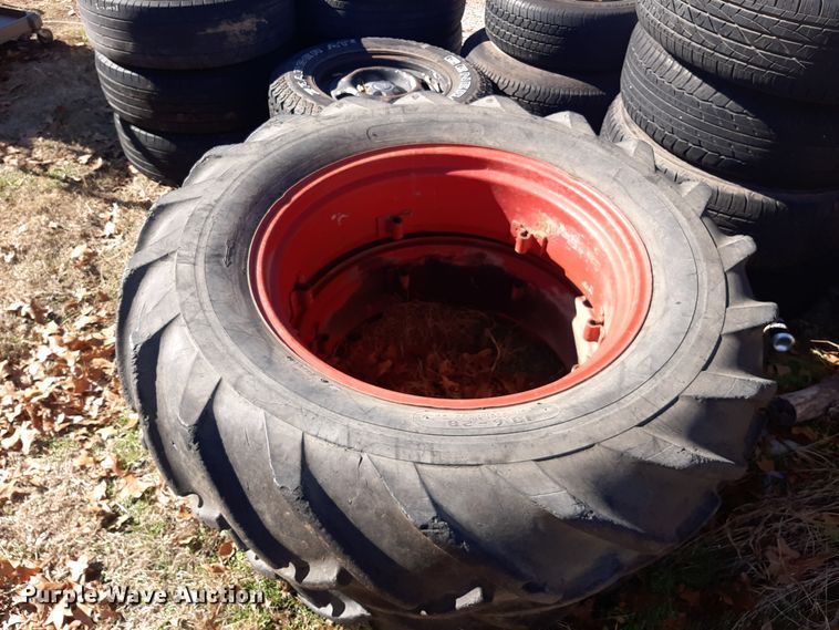 image for item LX9915 Wheels and tires