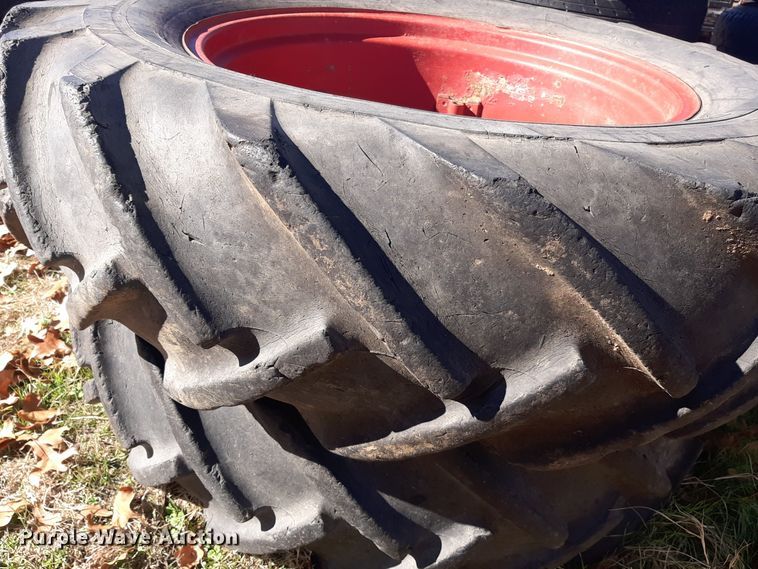 image for item LX9915 Wheels and tires