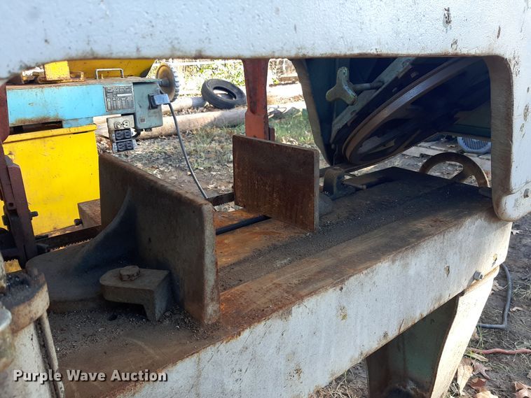 image for item LX9917 Band saws