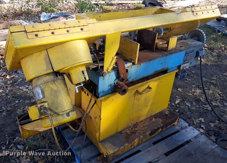 image for item LX9917 Band saws