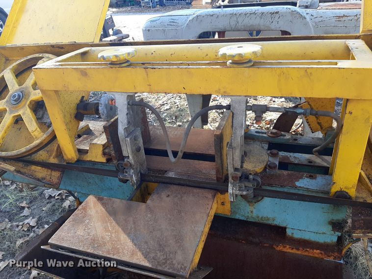 image for item LX9917 Band saws
