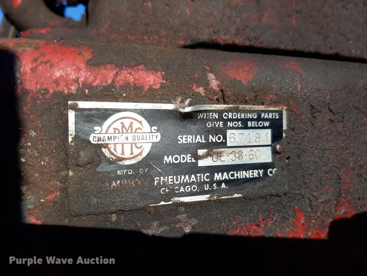 image for item LX9919 (2) Air compressors