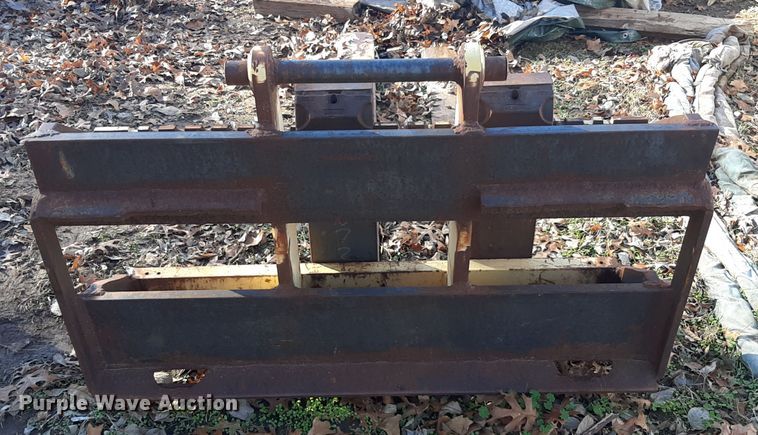 image for item LX9920 66" L skid steer forks