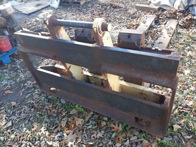 image for item LX9920 66" L skid steer forks