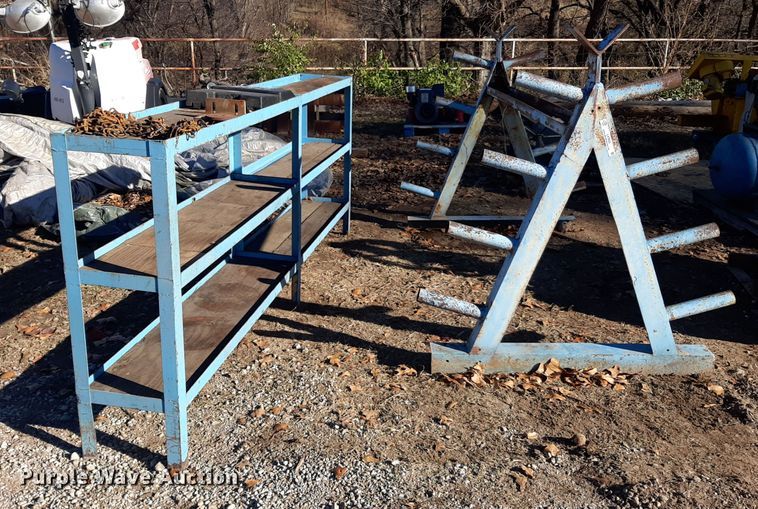 image for item LX9922 Metal racks