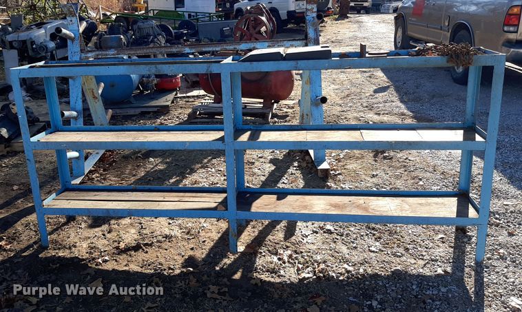 image for item LX9922 Metal racks