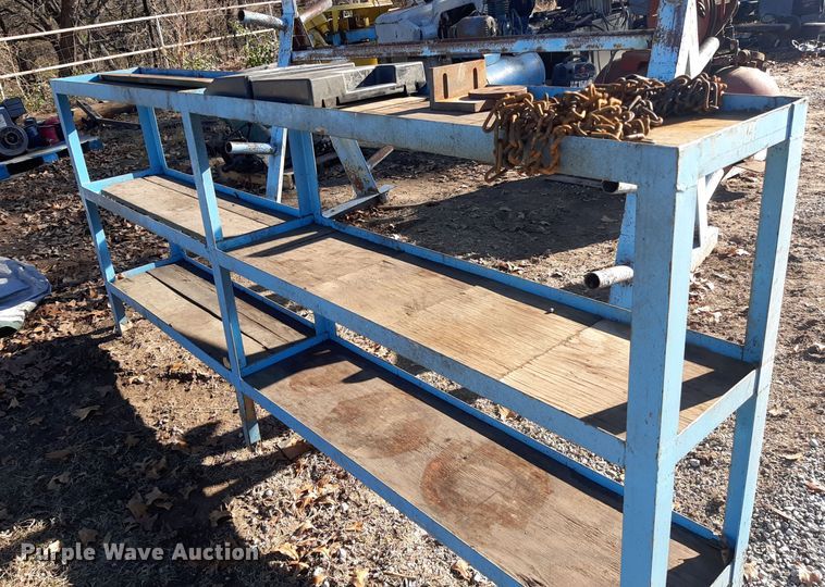 image for item LX9922 Metal racks