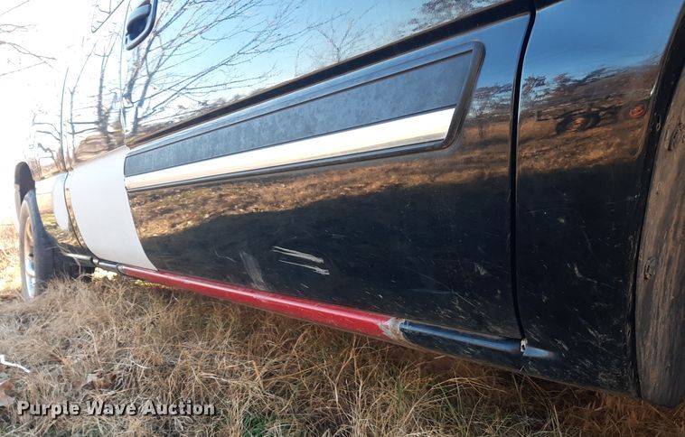 image for item LX9924 2003 Chevrolet Silverado 1500  Ext. Cab pickup truck