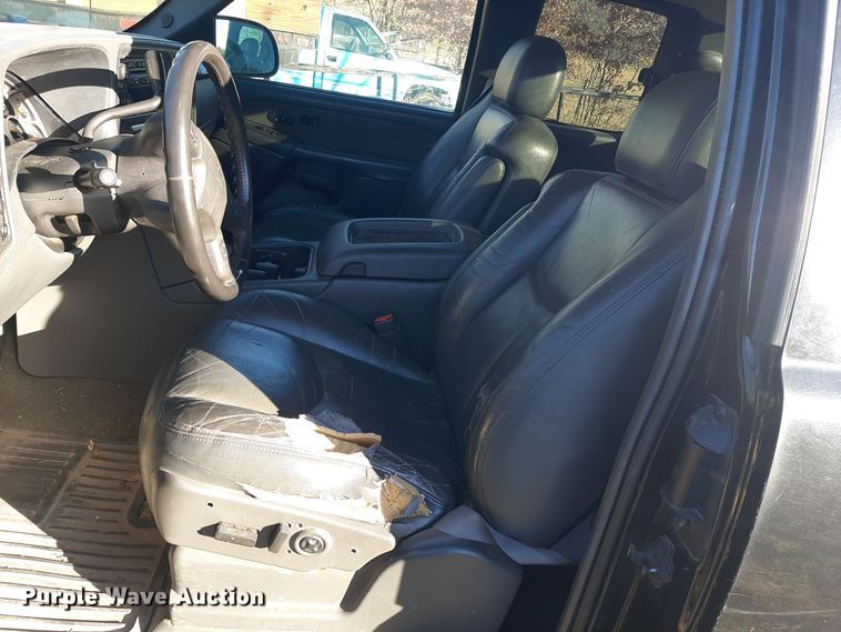 image for item LX9924 2003 Chevrolet Silverado 1500  Ext. Cab pickup truck