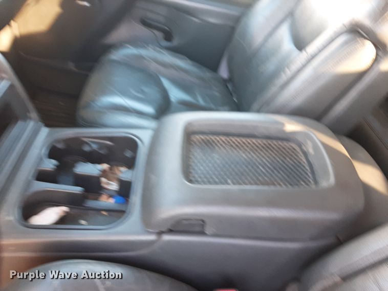 image for item LX9924 2003 Chevrolet Silverado 1500  Ext. Cab pickup truck