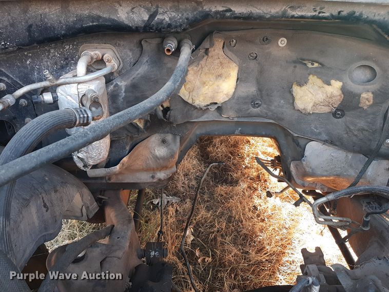 image for item LX9924 2003 Chevrolet Silverado 1500  Ext. Cab pickup truck