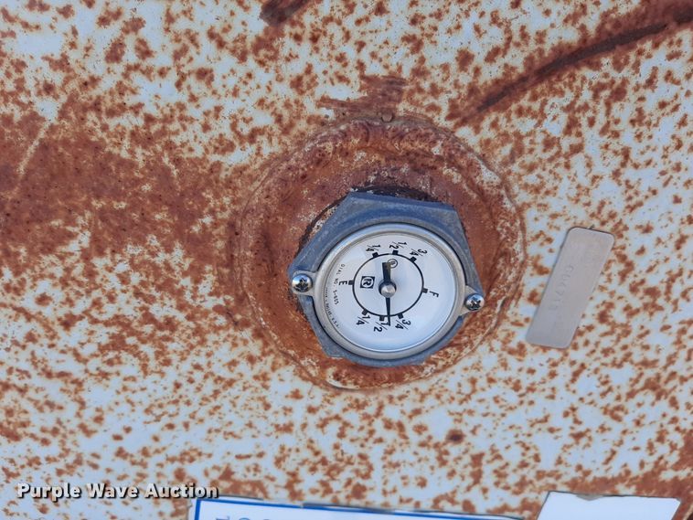 image for item LX9945 Diesel tank