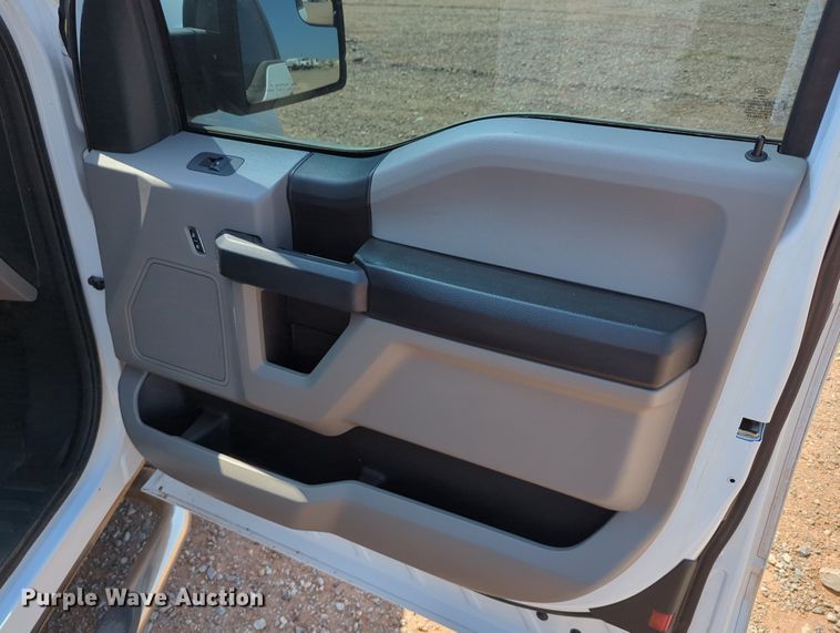 image for item LY9386 2018 Ford F150  SuperCab pickup truck