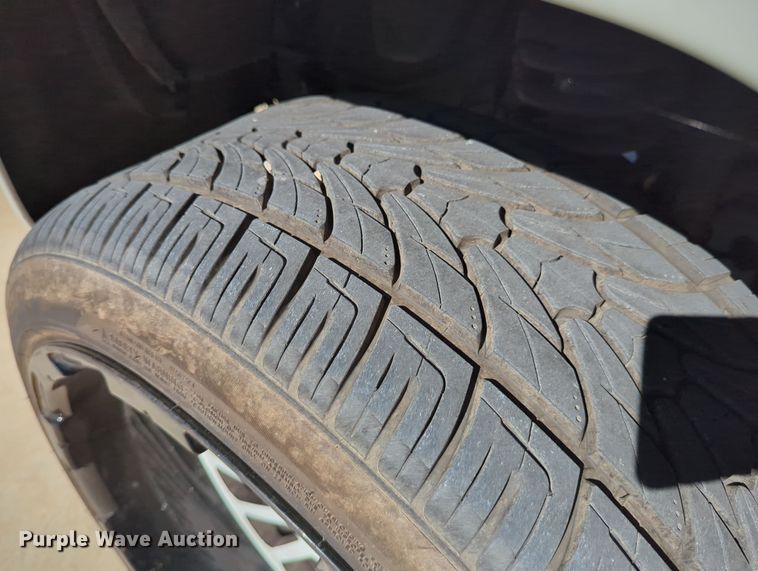 image for item LY9484 2003 Mercedes Benz G63  limousine