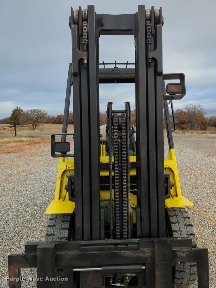 image for item LY9493 Hyster H80XL  forklift