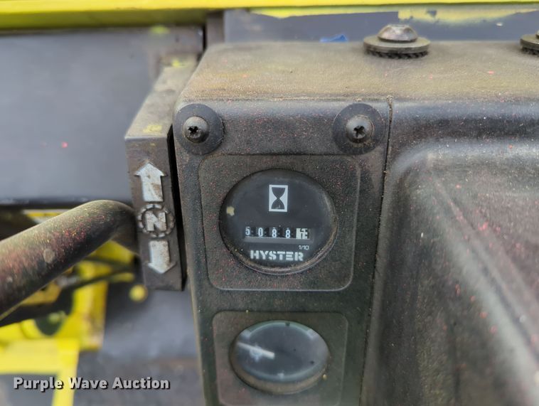 image for item LY9493 Hyster H80XL  forklift