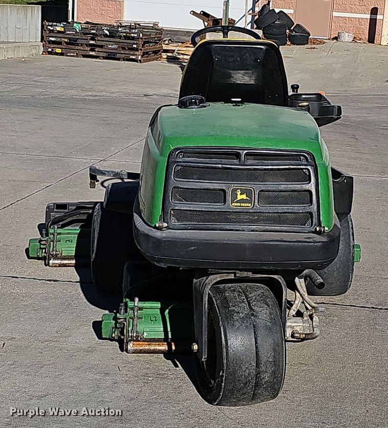 image for item MH9521 John Deere 2500  reel mower