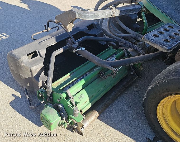 image for item MH9521 John Deere 2500  reel mower