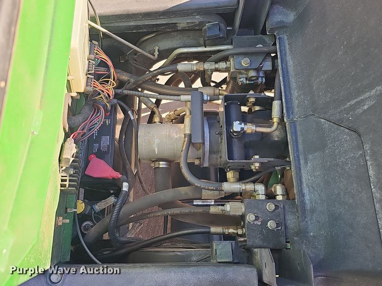 image for item MH9521 John Deere 2500  reel mower