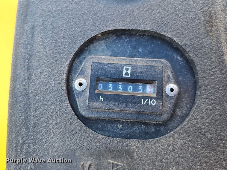 image for item MH9521 John Deere 2500  reel mower