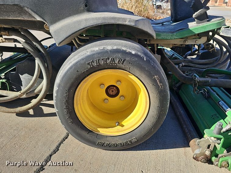 image for item MH9521 John Deere 2500  reel mower