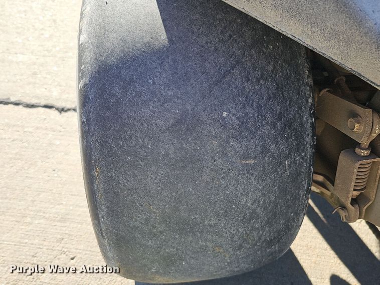 image for item MH9521 John Deere 2500  reel mower