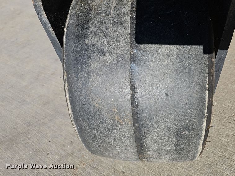 image for item MH9521 John Deere 2500  reel mower