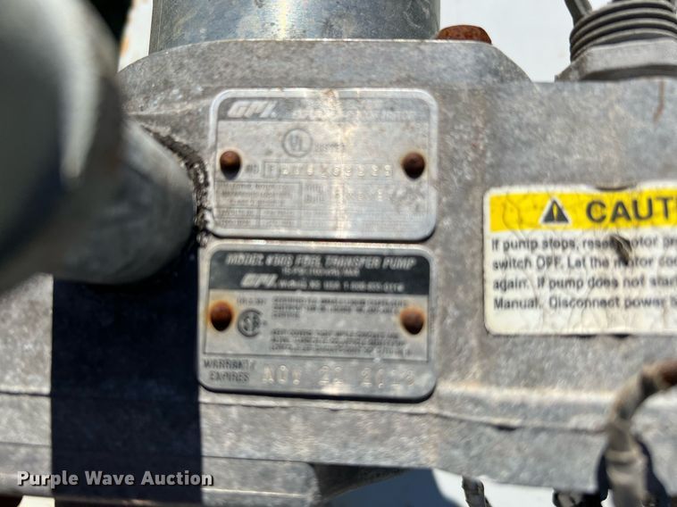 image for item MH9990 (2) auxiliary fuel tanks